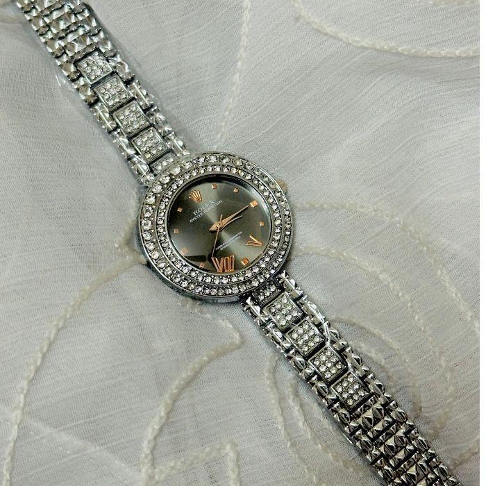 Women's Quartz Chain Strap Watch - 1 Pc Elegant Timepiece