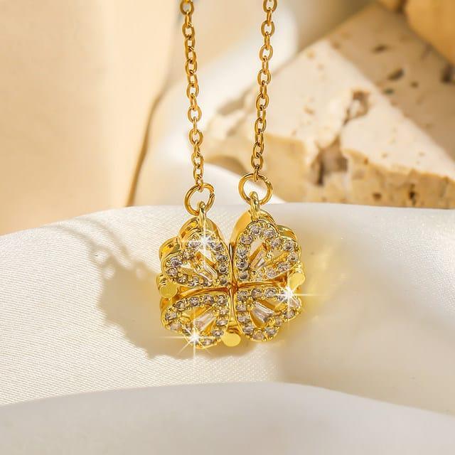 Magnetic Four-Leaf Clover Heart Necklace